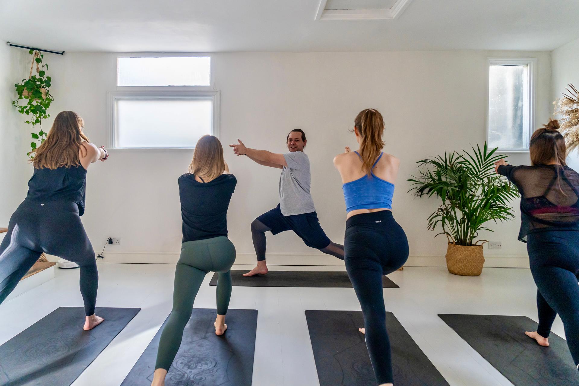 Georges Le Vaillant teaching yoga nidra